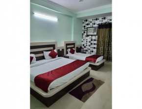 Hotel Rakhee Palace Katra